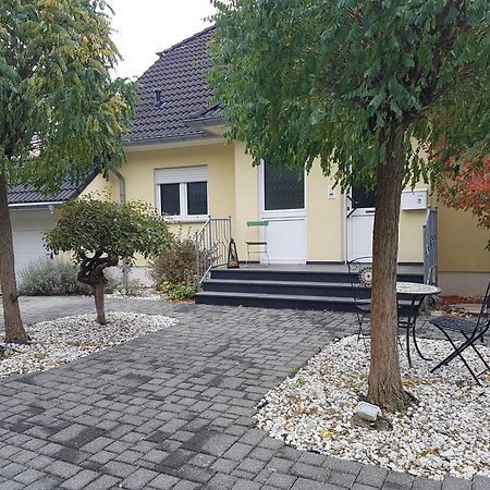 Eifelquartier Apartment Хаймбах Екстериор снимка